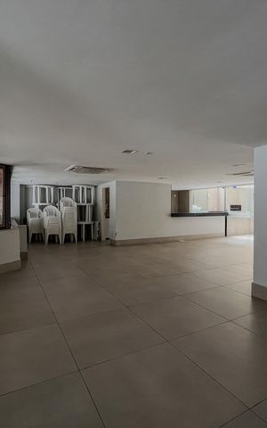 Apartamento à venda com 170m², 4 quartos e 3 vagas Apartamento à venda com 170m², 4 quartos e 3 vagasÁrea comum - Salão de festas