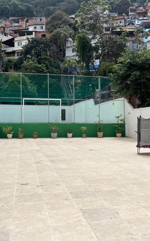 Apartamento à venda com 170m², 4 quartos e 3 vagas Apartamento à venda com 170m², 4 quartos e 3 vagasÁrea comum