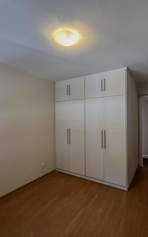 Apartamento à venda com 170m², 4 quartos e 3 vagas Apartamento à venda com 170m², 4 quartos e 3 vagasQuarto 1