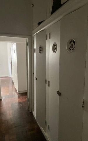 Apartamento à venda com 160m², 3 quartos e 1 vaga