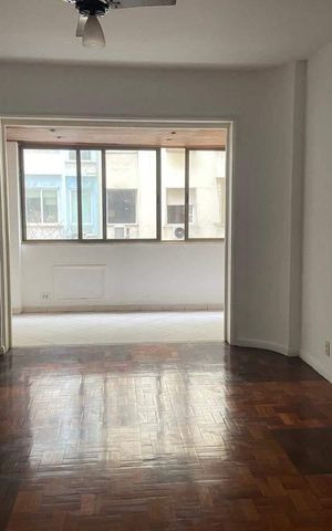 Apartamento à venda com 160m², 3 quartos e 1 vaga