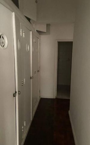 Apartamento à venda com 160m², 3 quartos e 1 vaga