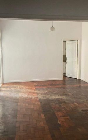 Apartamento à venda com 160m², 3 quartos e 1 vaga