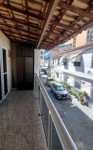 Casa à venda com 156m², 3 quartos e 1 vaga