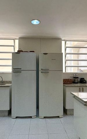 Apartamento à venda com 445m², 7 quartos e 1 vaga Apartamento à venda com 445m², 7 quartos e 1 vagaCozinha