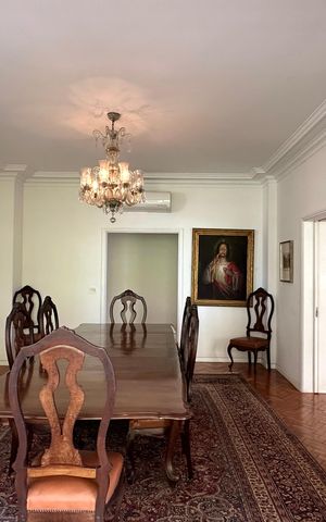 Apartamento à venda com 445m², 7 quartos e 1 vaga Apartamento à venda com 445m², 7 quartos e 1 vagaSala