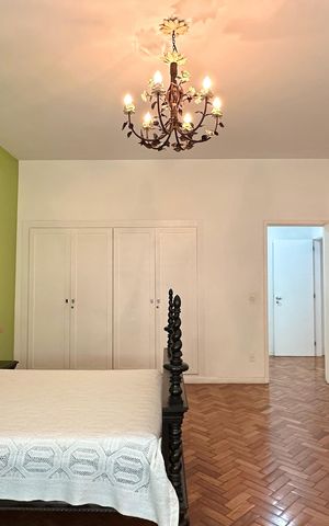 Apartamento à venda com 445m², 7 quartos e 1 vaga Apartamento à venda com 445m², 7 quartos e 1 vagaSuíte 1