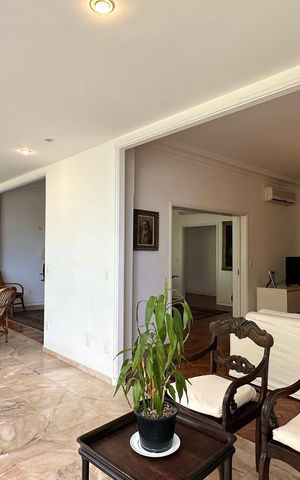 Apartamento à venda com 445m², 7 quartos e 1 vaga Apartamento à venda com 445m², 7 quartos e 1 vagaSala