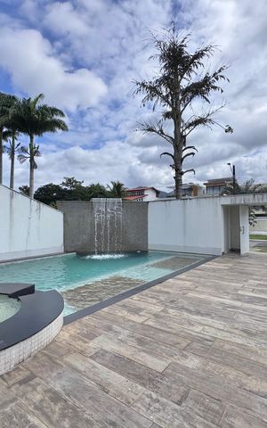 Casa à venda com 402m², 4 quartos e 4 vagas Casa à venda com 402m², 4 quartos e 4 vagasÁrea externa