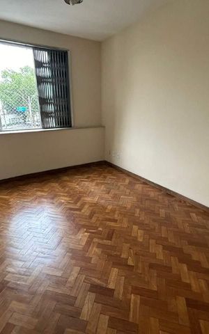 Apartamento à venda com 132m², 3 quartos e 1 vaga