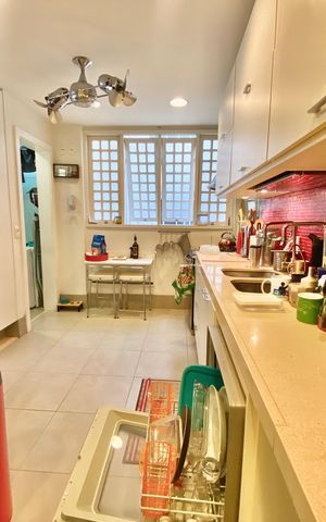 Apartamento à venda com 146m², 3 quartos e 1 vaga Apartamento à venda com 146m², 3 quartos e 1 vagaCozinha