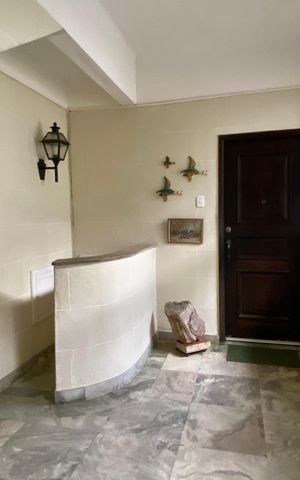 Apartamento à venda com 146m², 3 quartos e 1 vaga Apartamento à venda com 146m², 3 quartos e 1 vagaHall