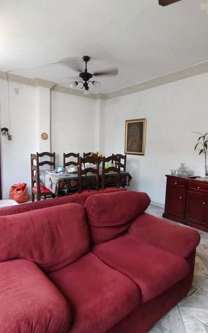 Casa à venda com 135m², 2 quartos e 1 vaga