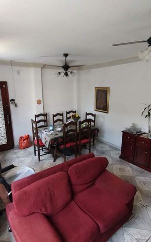 Casa à venda com 135m², 2 quartos e 1 vaga