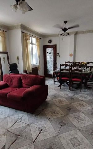 Casa à venda com 135m², 2 quartos e 1 vaga
