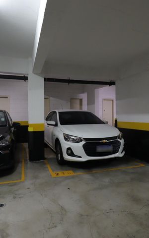 Apartamento à venda com 77m², 2 quartos e 1 vagaGaragem