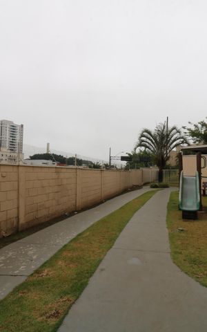 Apartamento à venda com 77m², 2 quartos e 1 vagaÁrea Comum