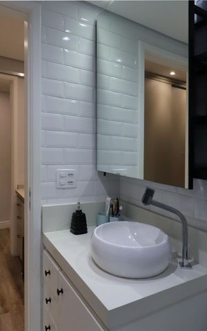 Apartamento à venda com 77m², 2 quartos e 1 vagaBanheiro da Suíte