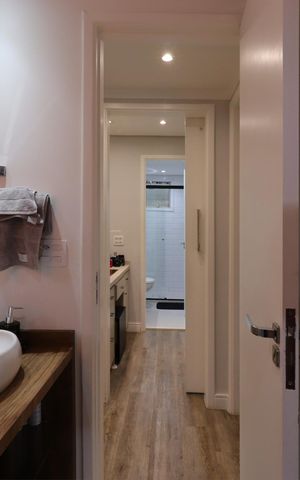 Apartamento à venda com 77m², 2 quartos e 1 vagaBanheiro Social
