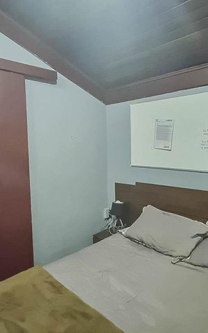 Casa à venda com 243m², 4 quartos e 3 vagas Casa à venda com 243m², 4 quartos e 3 vagasQuarto 3