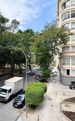 Apartamento à venda com 253m², 4 quartos e 1 vagaVista