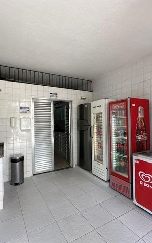 Apartamento à venda com 253m², 4 quartos e 1 vagaÁrea comum
