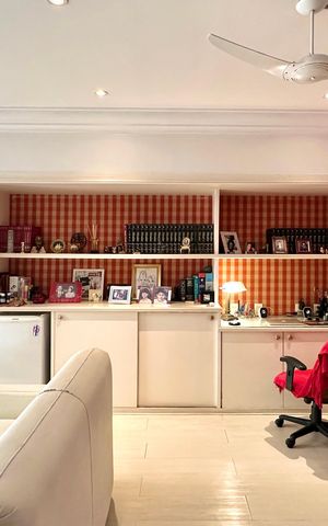 Apartamento à venda com 330m², 4 quartos e 2 vagas Apartamento à venda com 330m², 4 quartos e 2 vagasSuíte 1
