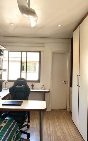 Apartamento à venda com 330m², 4 quartos e 2 vagas Apartamento à venda com 330m², 4 quartos e 2 vagasSuíte 2