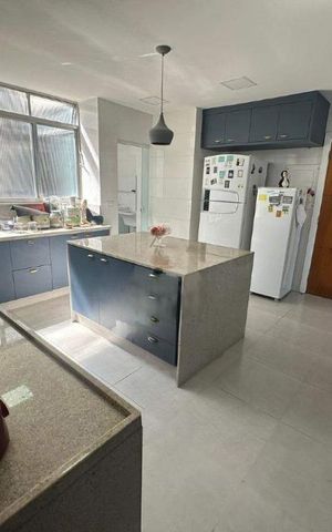 Apartamento à venda com 300m², 4 quartos e 3 vagas