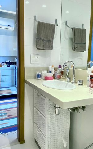 Apartamento à venda com 165m², 4 quartos e 1 vaga Apartamento à venda com 165m², 4 quartos e 1 vagaBanheiro da Suíte