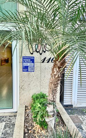 Apartamento à venda com 165m², 4 quartos e 1 vaga Apartamento à venda com 165m², 4 quartos e 1 vagaPlaca