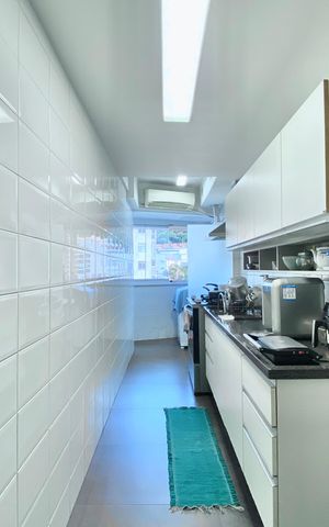 Apartamento à venda com 165m², 4 quartos e 1 vaga Apartamento à venda com 165m², 4 quartos e 1 vagaCozinha