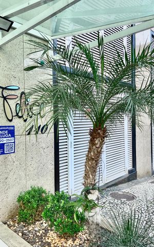 Apartamento à venda com 165m², 4 quartos e 1 vaga Apartamento à venda com 165m², 4 quartos e 1 vagaPlaca