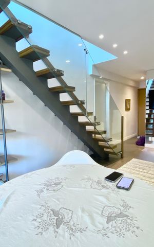 Apartamento à venda com 165m², 4 quartos e 1 vaga Apartamento à venda com 165m², 4 quartos e 1 vagaSala