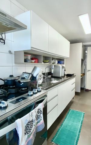 Apartamento à venda com 165m², 4 quartos e 1 vaga Apartamento à venda com 165m², 4 quartos e 1 vagaCozinha
