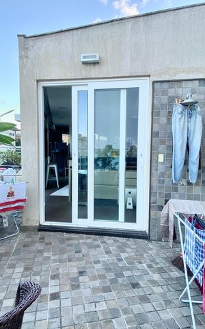Apartamento à venda com 165m², 4 quartos e 1 vaga Apartamento à venda com 165m², 4 quartos e 1 vagaÁrea Externa