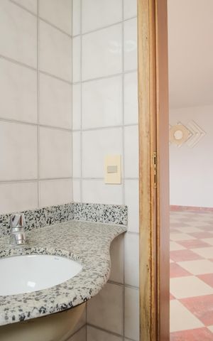 Apartamento à venda com 112m², 4 quartos e 1 vagaLavabo