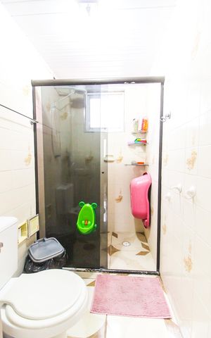 Apartamento à venda com 48m², 2 quartos e 1 vaga Apartamento à venda com 48m², 2 quartos e 1 vagaBanheiro
