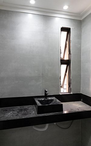 Apartamento à venda com 51m², 2 quartos e 1 vaga Apartamento à venda com 51m², 2 quartos e 1 vagaBanheiro Social