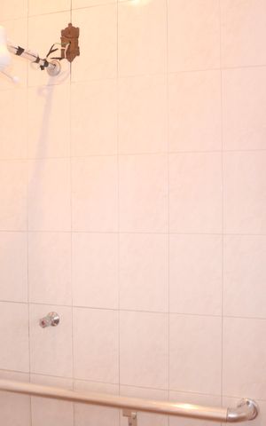 Casa à venda com 218m², 3 quartos e 4 vagasBanheiro da Suíte 1