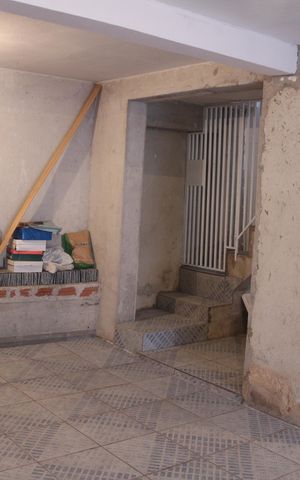 Casa à venda com 218m², 3 quartos e 4 vagasGaragem