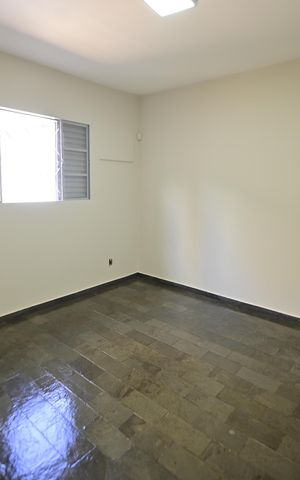 Casa à venda com 324m², 3 quartos e 1 vaga Casa à venda com 324m², 3 quartos e 1 vagaQuarto 1