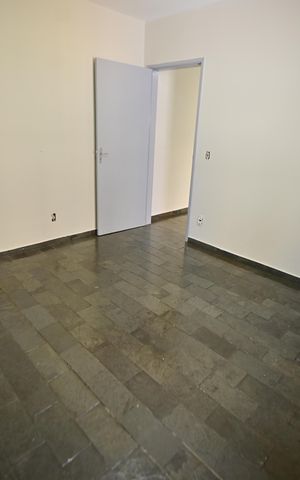 Casa à venda com 324m², 3 quartos e 1 vaga Casa à venda com 324m², 3 quartos e 1 vagaSala