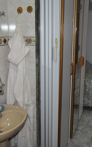 Casa de condomínio à venda com 100m², 2 quartos e 1 vagaBanheiro Social