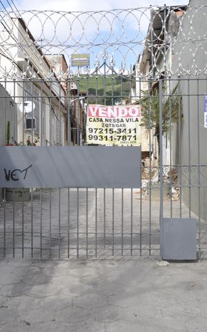 Casa de condomínio à venda com 100m², 2 quartos e 1 vagaFachada