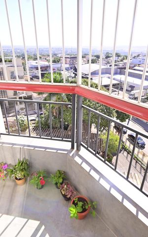 Apartamento à venda com 72m², 3 quartos e 1 vaga Apartamento à venda com 72m², 3 quartos e 1 vagaVaranda da Sala