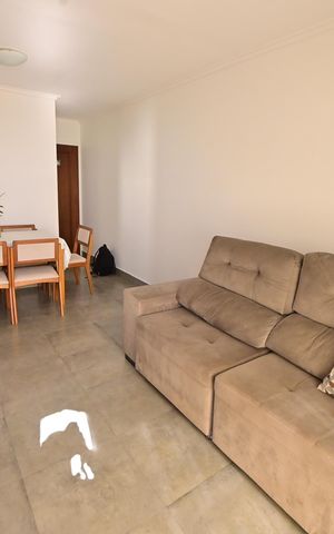 Apartamento à venda com 72m², 3 quartos e 1 vaga Apartamento à venda com 72m², 3 quartos e 1 vagaSala