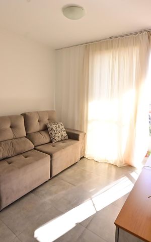 Apartamento à venda com 72m², 3 quartos e 1 vaga Apartamento à venda com 72m², 3 quartos e 1 vagaSala