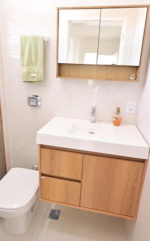 Apartamento à venda com 72m², 3 quartos e 1 vaga Apartamento à venda com 72m², 3 quartos e 1 vagaBanheiro da Suíte