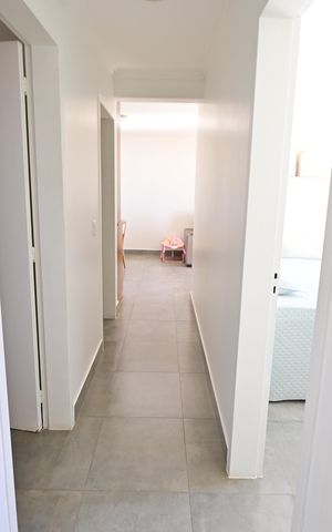 Apartamento à venda com 72m², 3 quartos e 1 vaga Apartamento à venda com 72m², 3 quartos e 1 vagaCorredor